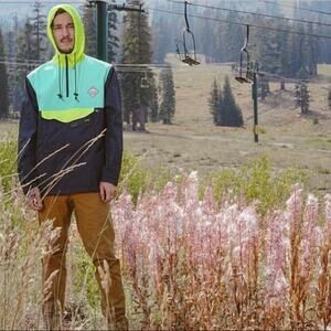 All Good California Outdoors Colorful‎ Anorak.